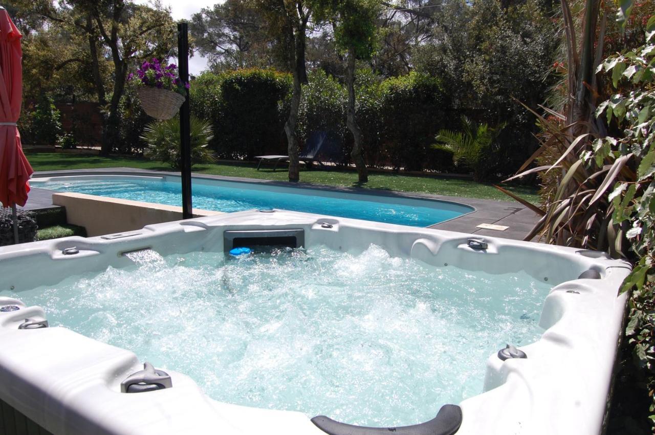 Le Clos Des Barelles Six-Fours-les-Plages Kültér fotó